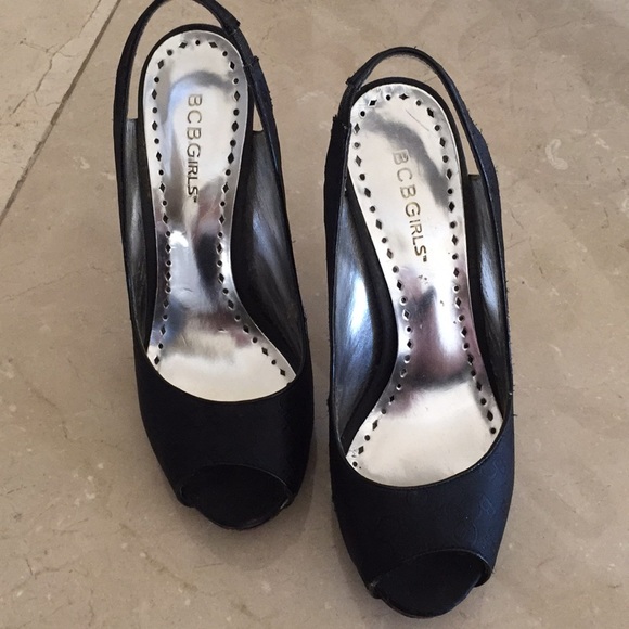 BCBG Black heels - Picture 2 of 8